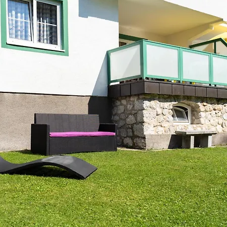 Leitzinger Eg1 Apartmán