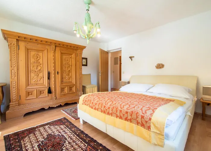 Leitzinger Eg1 شقة